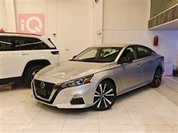 نيسان ألتيما